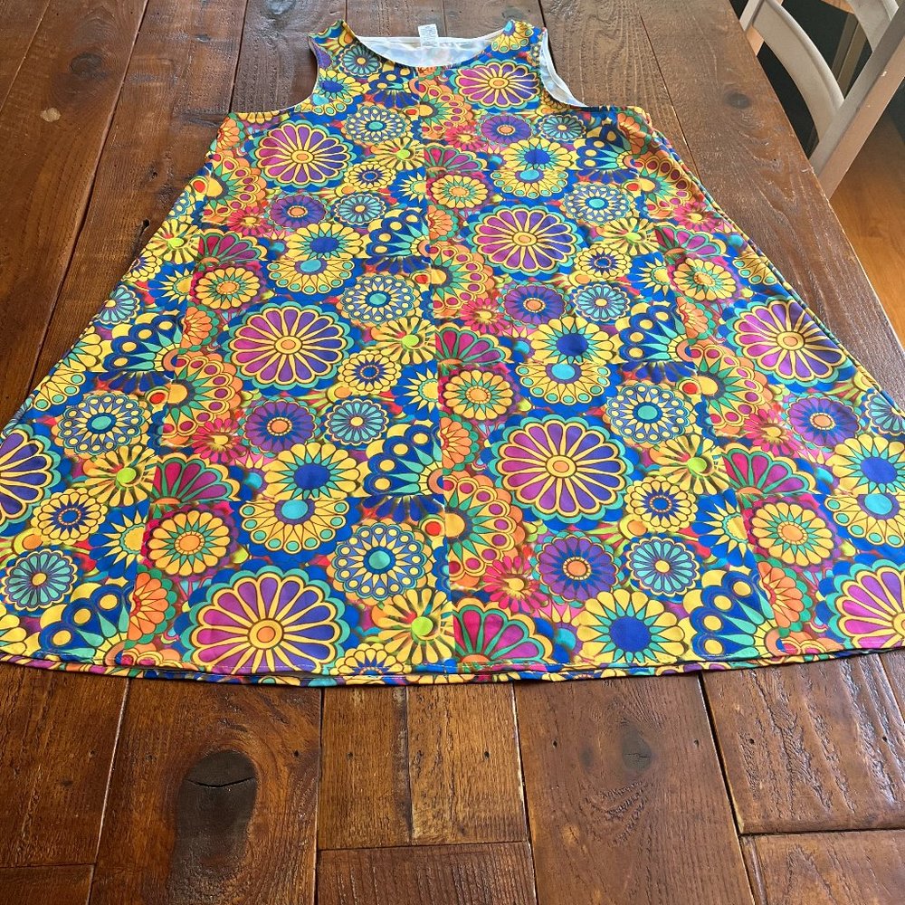 Never worn Floral Boho Hippie Shift Dress